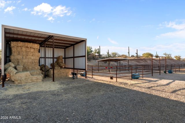 501 S Saguaro Drive, Wickenburg, AZ 85390