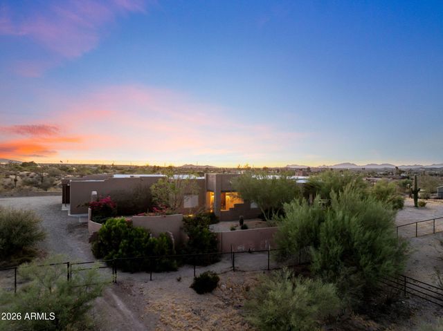 501 S Saguaro Drive, Wickenburg, AZ 85390
