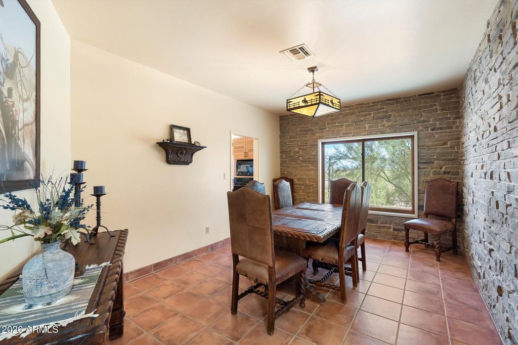 501 S Saguaro Drive, Wickenburg, AZ 85390 — photo 4