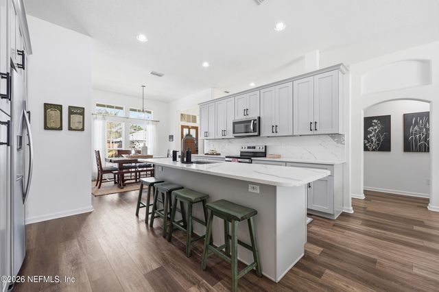 220 W SILVERTHORN Lane, Ponte Vedra, FL 32081