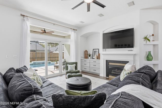 220 W SILVERTHORN Lane, Ponte Vedra, FL 32081