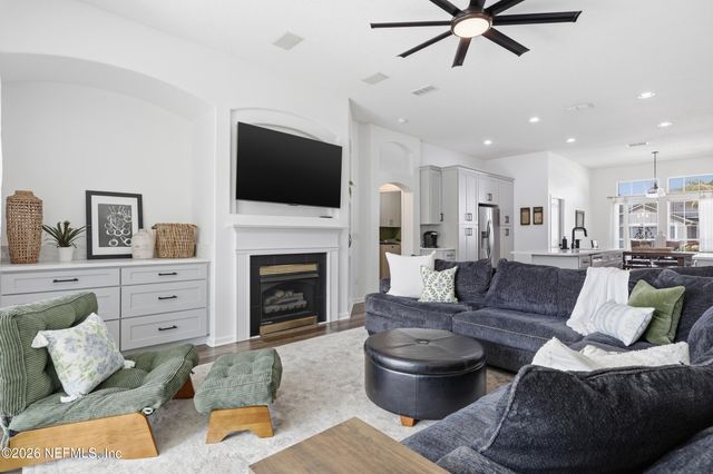 220 W SILVERTHORN Lane, Ponte Vedra, FL 32081