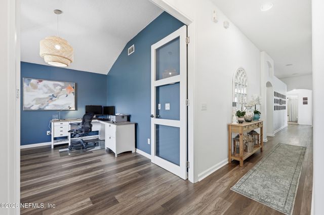 220 W SILVERTHORN Lane, Ponte Vedra, FL 32081