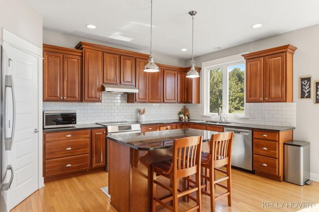 1662 Jen Nel Drive SW, Byron Center, MI 49315