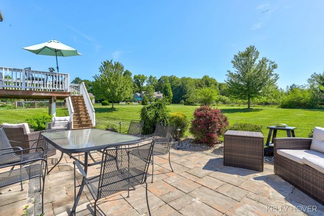 1662 Jen Nel Drive SW, Byron Center, MI 49315