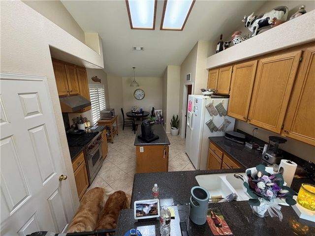 2009 Sawgrass Creek, Corona, CA 92883