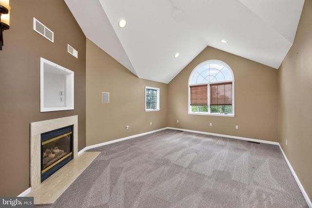 24 LEHMANN DR, Douglassville, PA 19518