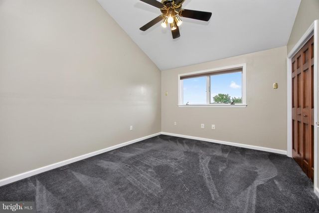 24 LEHMANN DR, Douglassville, PA 19518