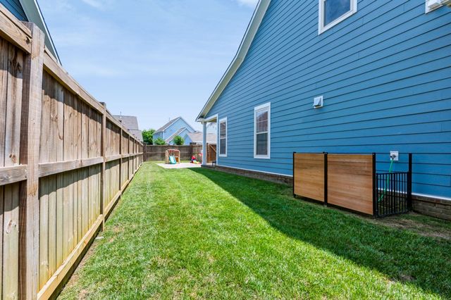 2785 Americus Dr, Thompsons Station, TN 37179