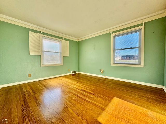 116 Vallonia Road, Brownstown, IN 47220