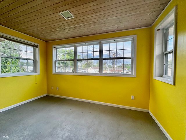 116 Vallonia Road, Brownstown, IN 47220