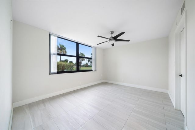 7350 NW 18th Street 104, Margate, FL 33063