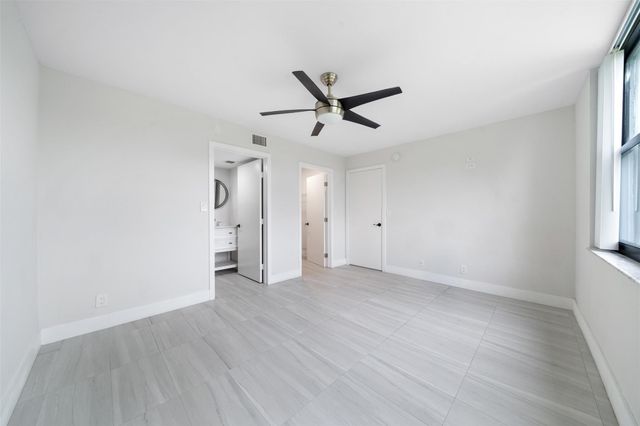 7350 NW 18th Street 104, Margate, FL 33063