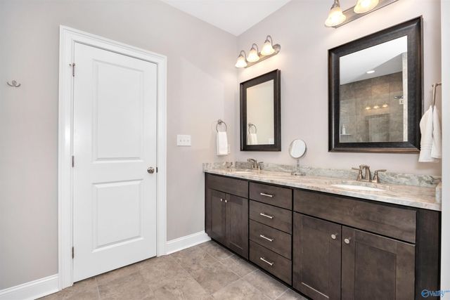 22605 Oakdale Ridge Lane, Athens, AL 35613