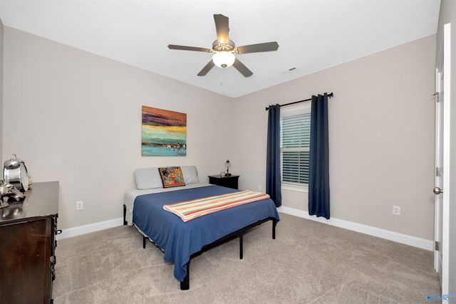 22605 Oakdale Ridge Lane, Athens, AL 35613