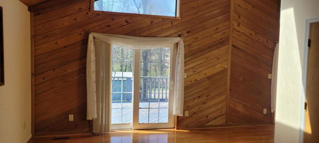 129 Sunset Lodge Road, Lancaster, KY 40444