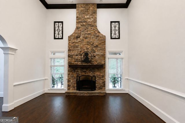 915 Champions Fairway Drive, Alpharetta, GA 30004