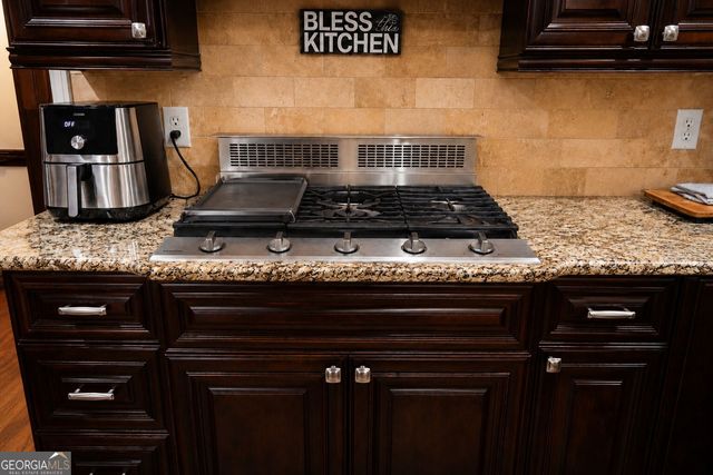 915 Champions Fairway Drive, Alpharetta, GA 30004