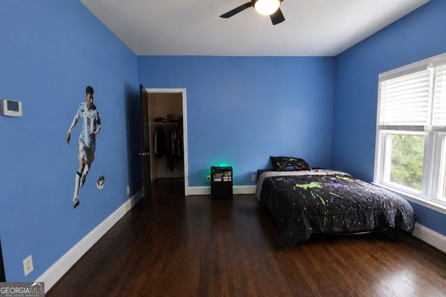 915 Champions Fairway Drive, Alpharetta, GA 30004