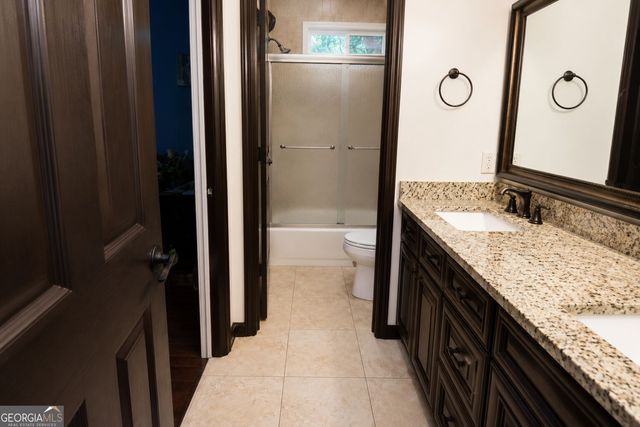 915 Champions Fairway Drive, Alpharetta, GA 30004