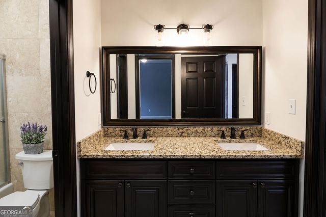 915 Champions Fairway Drive, Alpharetta, GA 30004