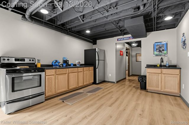 52401 Baker Road, Chesterfield Township, MI 48047