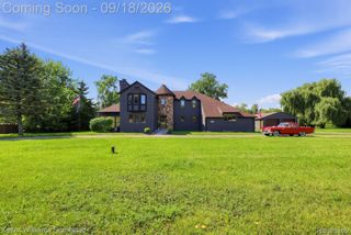 52401 Baker Road, Chesterfield Township, MI 48047