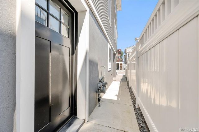 59 Delaware Avenue, Long Beach, NY 11561