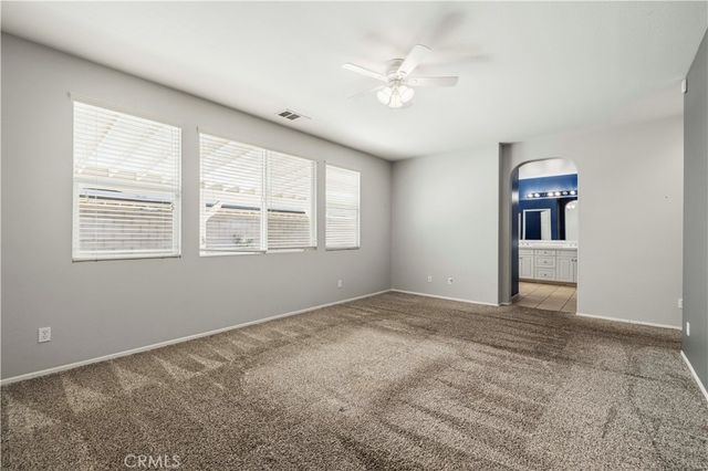 44022 Raven Lane, Lancaster, CA 93536