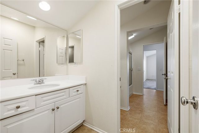 44022 Raven Lane, Lancaster, CA 93536