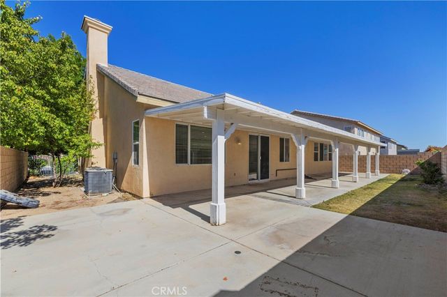 44022 Raven Lane, Lancaster, CA 93536