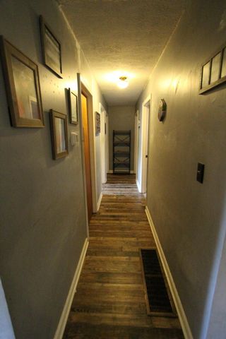 295 Saint Johns Road, Frankfort, KY 40601