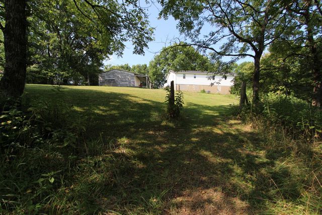 295 Saint Johns Road, Frankfort, KY 40601