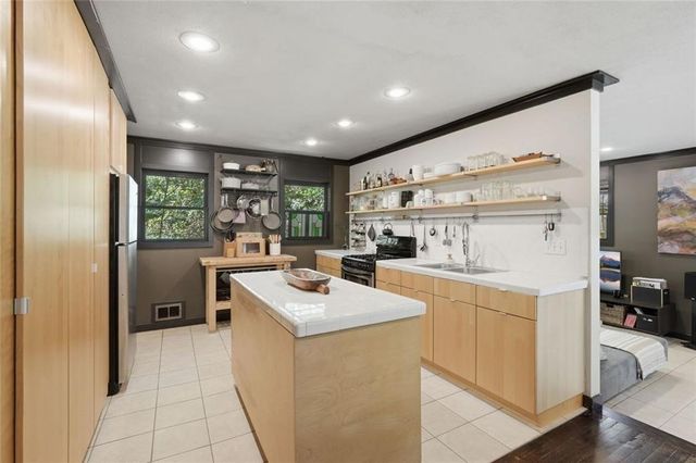 744 Bonnie Dell Drive, Marietta, GA 30062