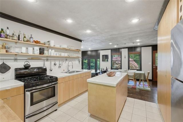 744 Bonnie Dell Drive, Marietta, GA 30062