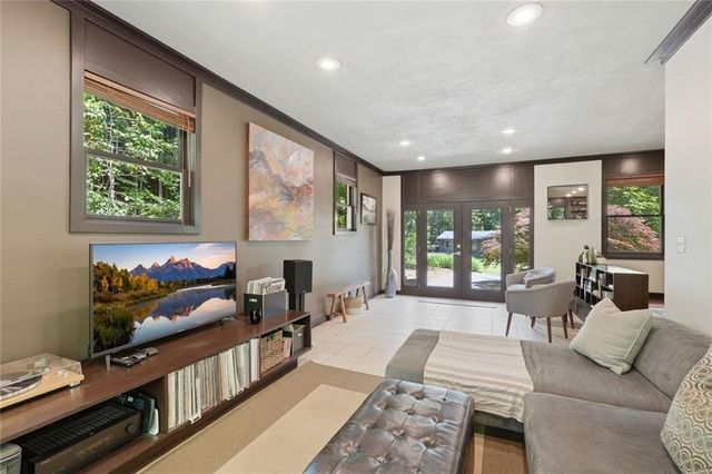 744 Bonnie Dell Drive, Marietta, GA 30062