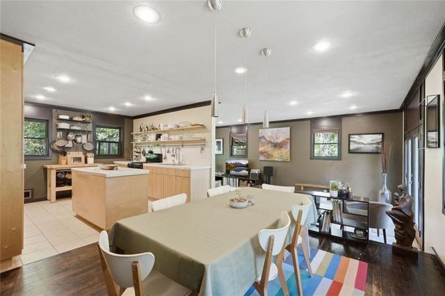 744 Bonnie Dell Drive, Marietta, GA 30062