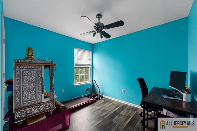 2006 Ridgeview Court 2006, Sayreville, NJ 08859