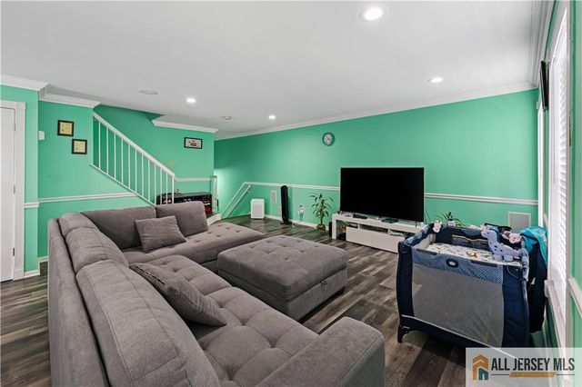 2006 Ridgeview Court 2006, Sayreville, NJ 08859