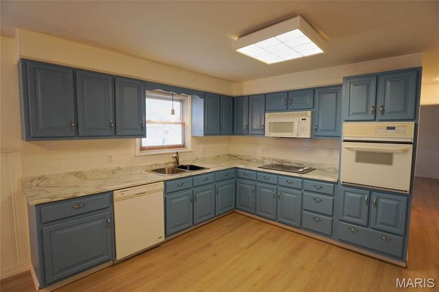 421 W 9th Street, Hermann, MO 65041