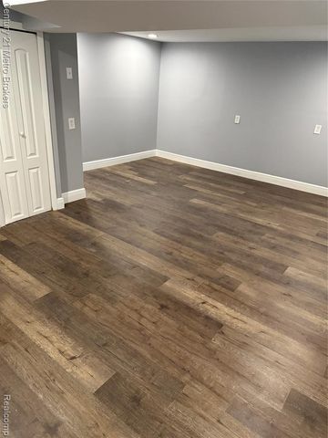 3202 Wolcott Street, Flint, MI 48504