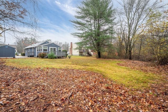 250 Thicket St, Weymouth, MA 02190