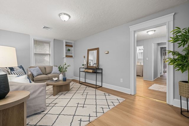 250 Thicket St, Weymouth, MA 02190