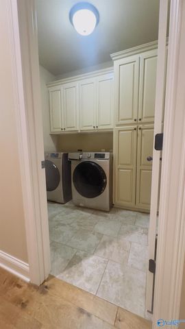 27545 Carrington Court, Athens, AL 35613