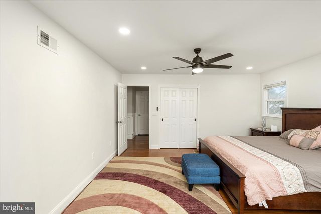 93 TUDOR DR, Hamilton, NJ 08690