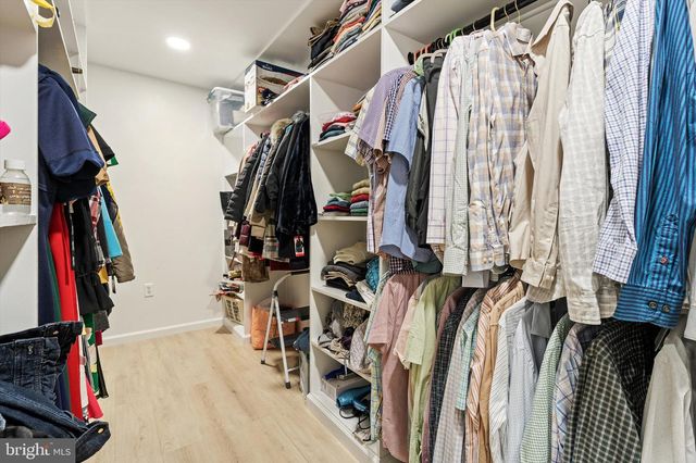 93 TUDOR DR, Hamilton, NJ 08690