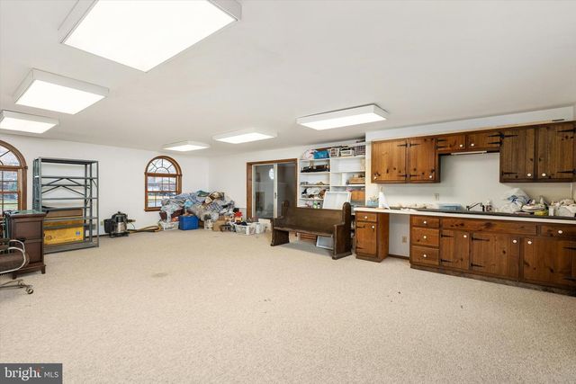 93 TUDOR DR, Hamilton, NJ 08690