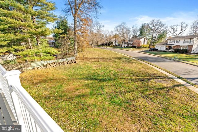 93 TUDOR DR, Hamilton, NJ 08690