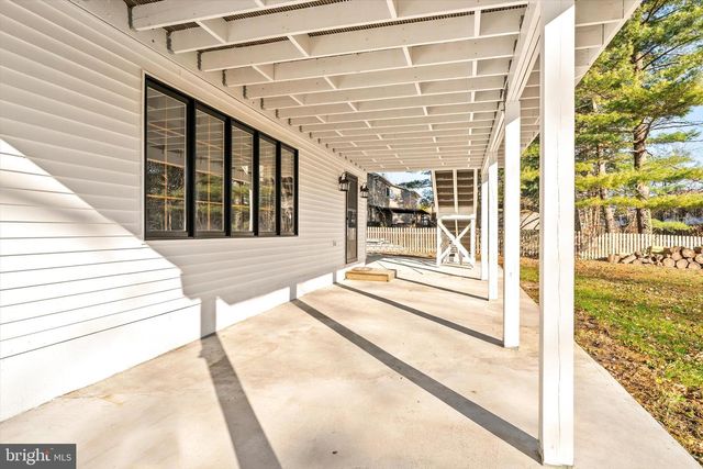 93 TUDOR DR, Hamilton, NJ 08690