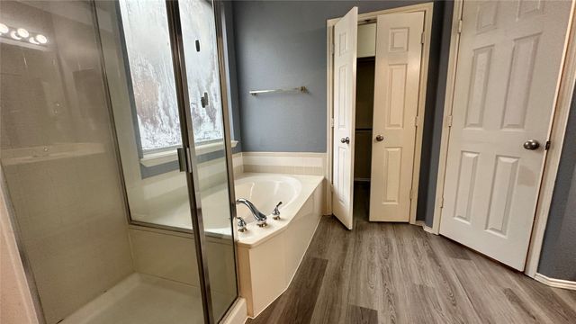 8905 Edinburgh Lane, Rowlett, TX 75089